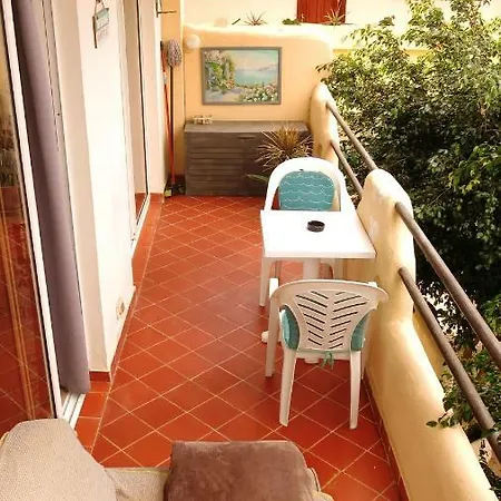 Paraiso Apartment *